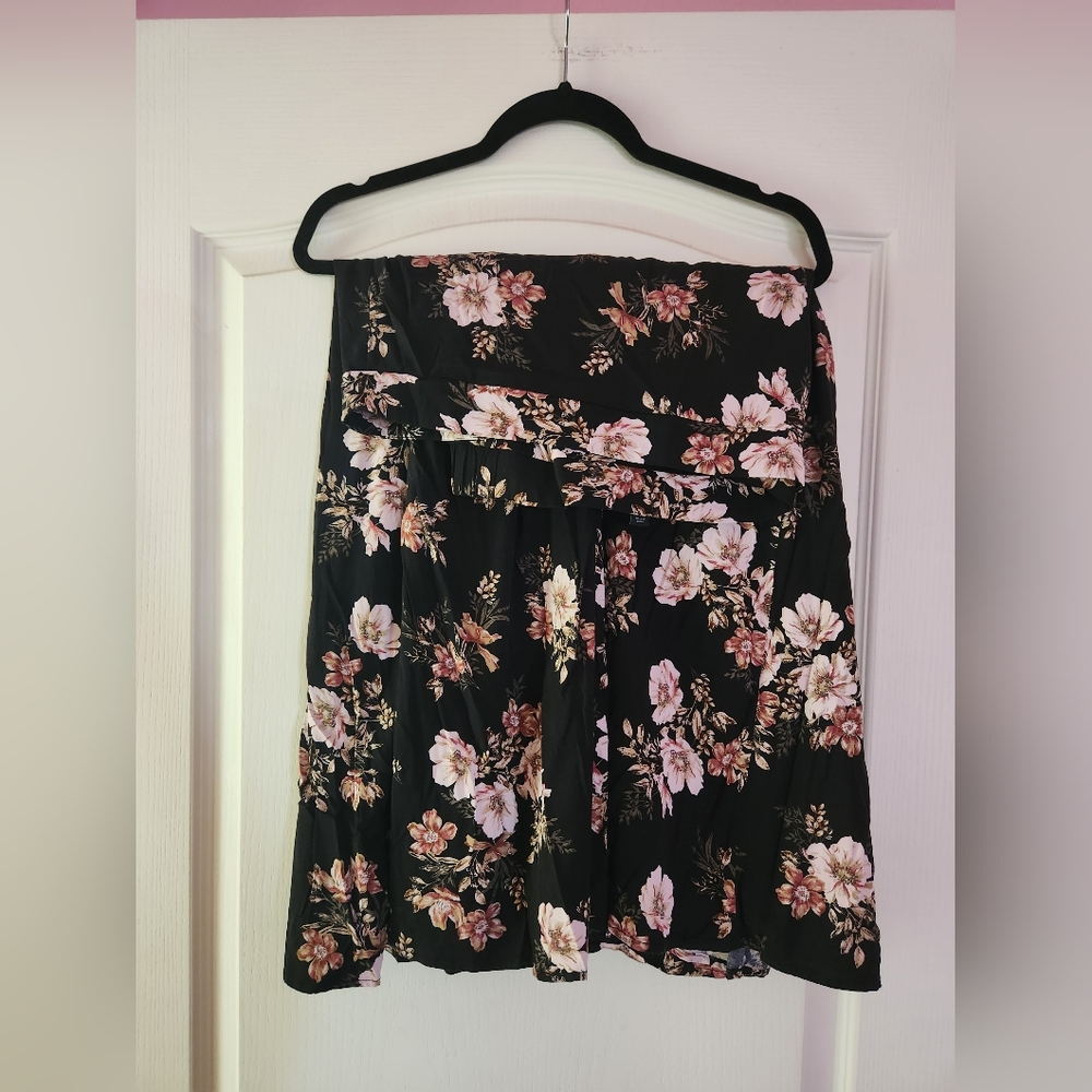 Torrid Size 6 Floral Midi Skirt, Plus Size